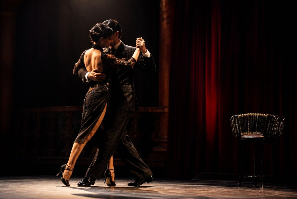 A Puro Tango Tour 2026 — 25 Años event poster